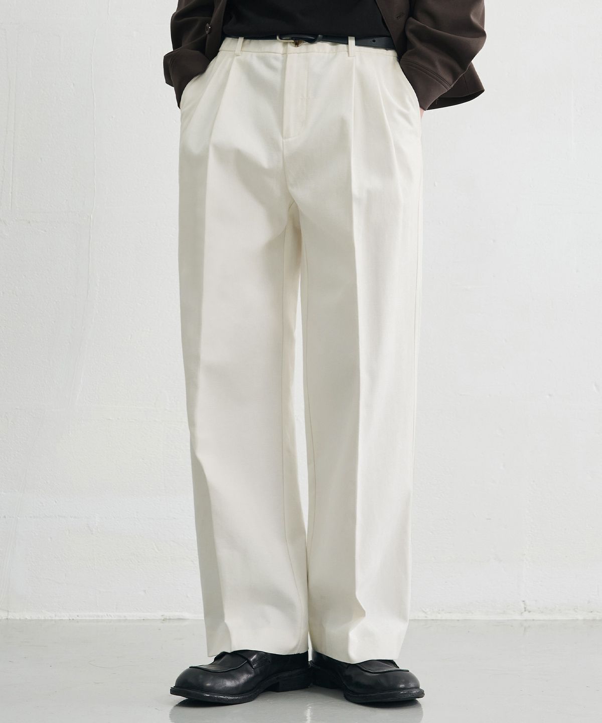 드로우핏(DRAW FIT) 와이드 밴딩 치노 팬츠 [OFF WHITE]