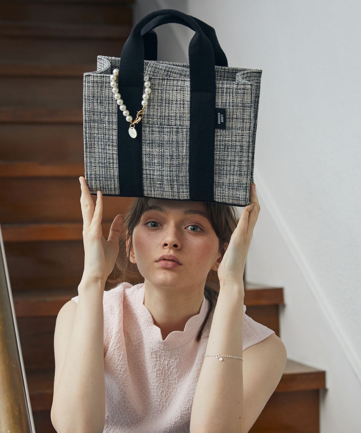 러브참(LOVECHARM) [트위드 캔버스백_미디움] Tweed Canvas Bag_Medium