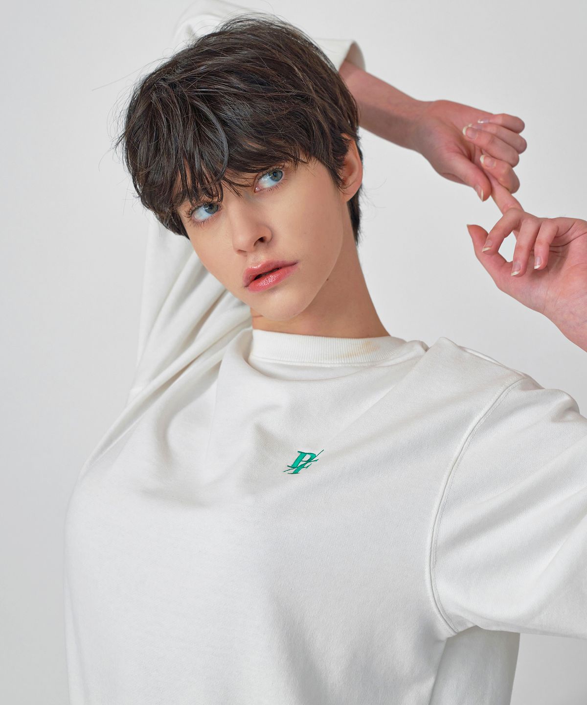 판도라핏(PANDORAFIT) Wonder Sweatshirt Ivory