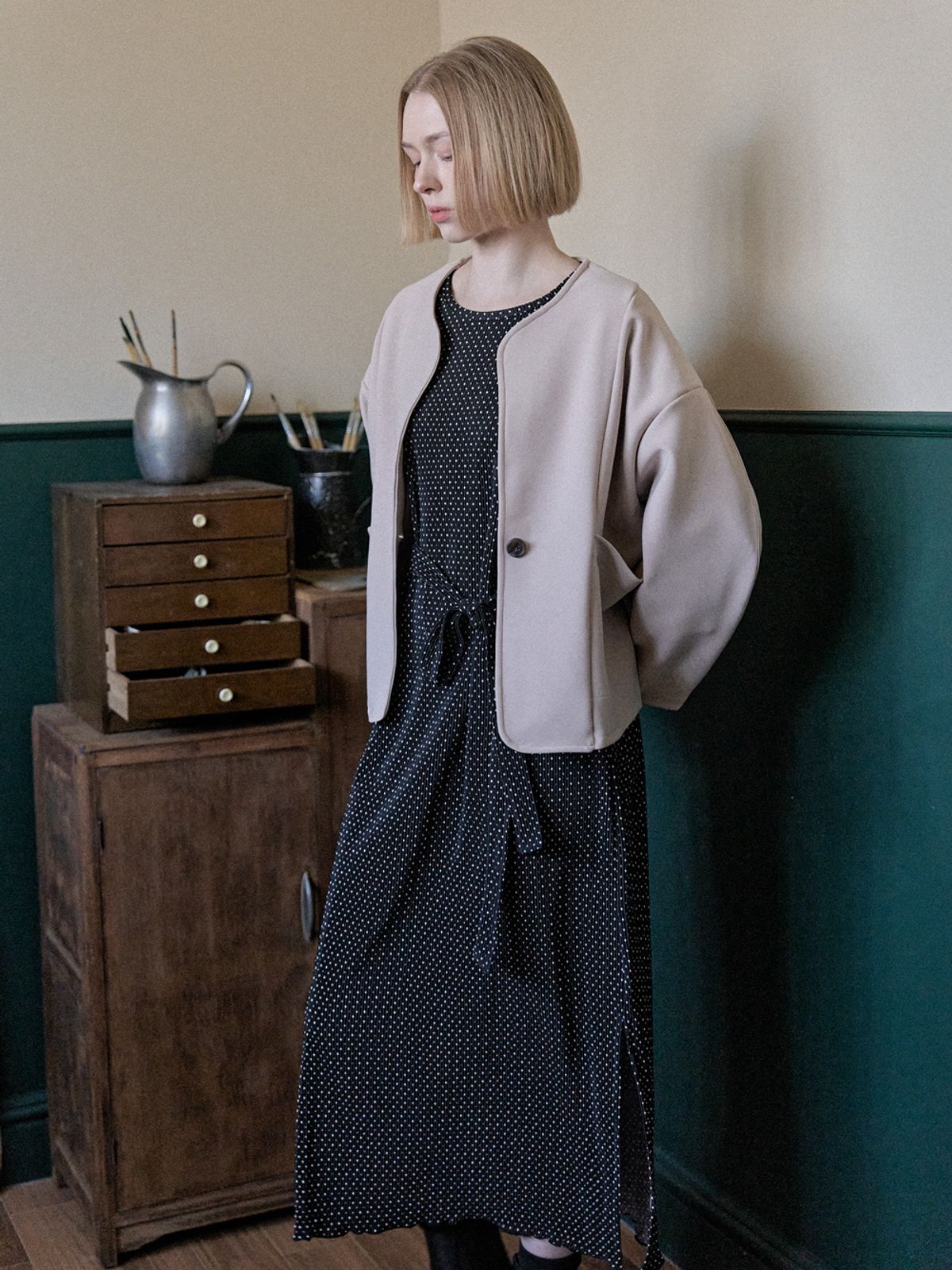 아방(AVANT-G) Round Sleeve Cardigan Jacket - Beige