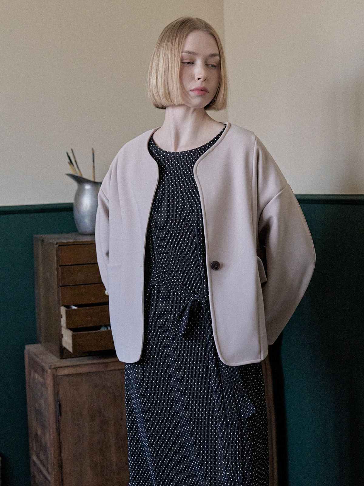 아방(AVANT-G) Round Sleeve Cardigan Jacket - Beige