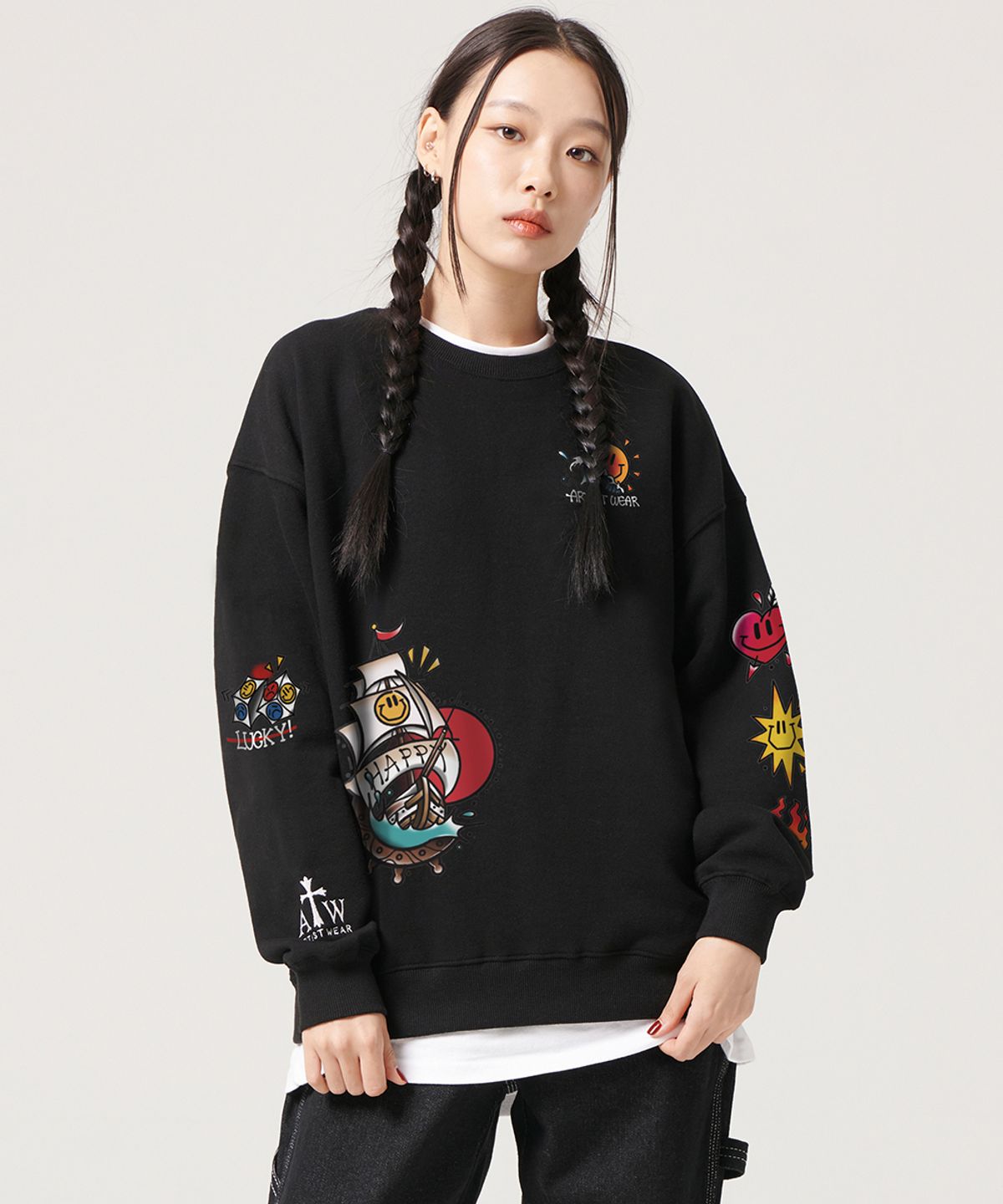아티스트웨어(ARTISTWEAR) [ATW X RYUSI] 해바라기 스마일 맨투맨