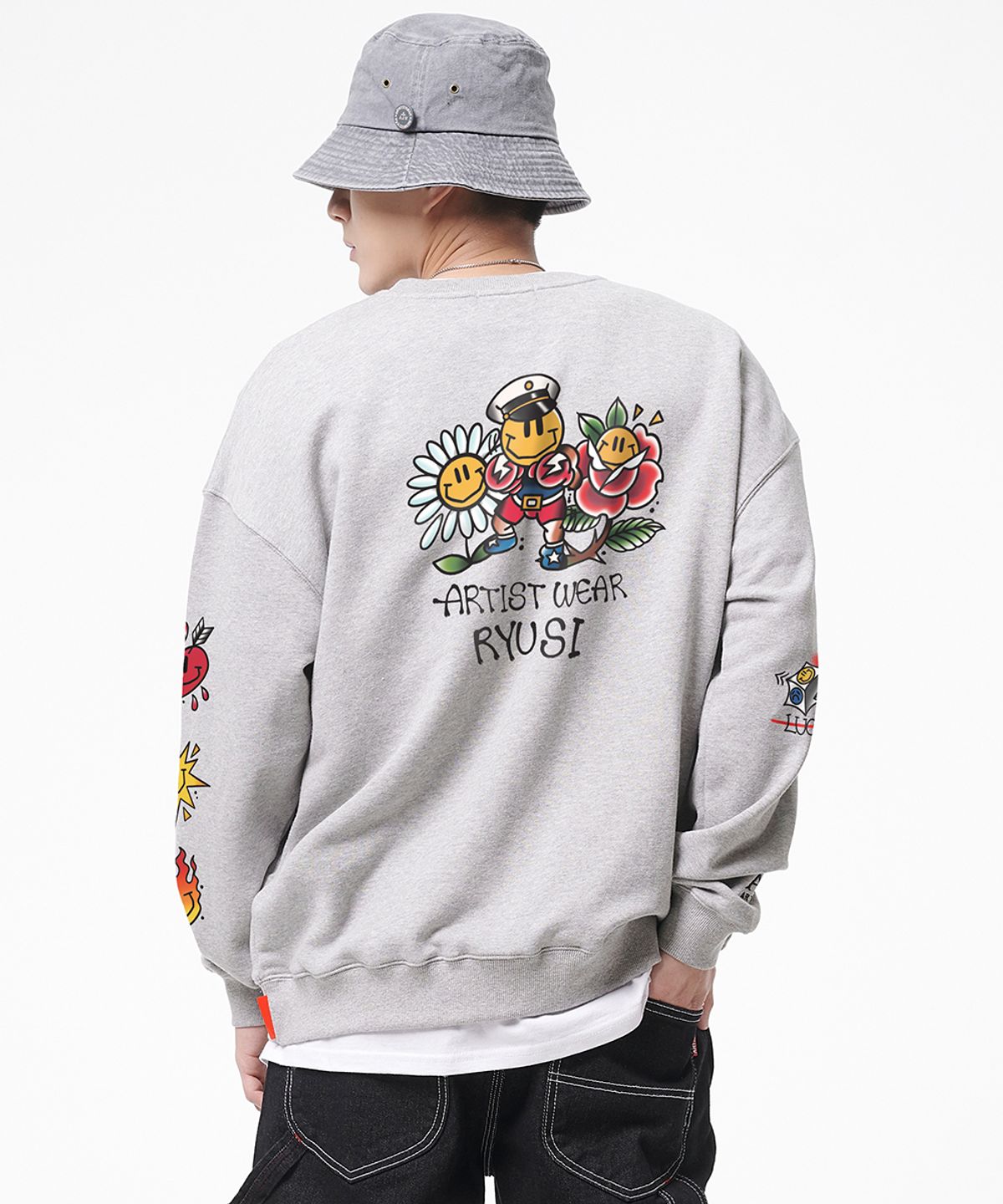아티스트웨어(ARTISTWEAR) [ATW X RYUSI] 해바라기 스마일 맨투맨
