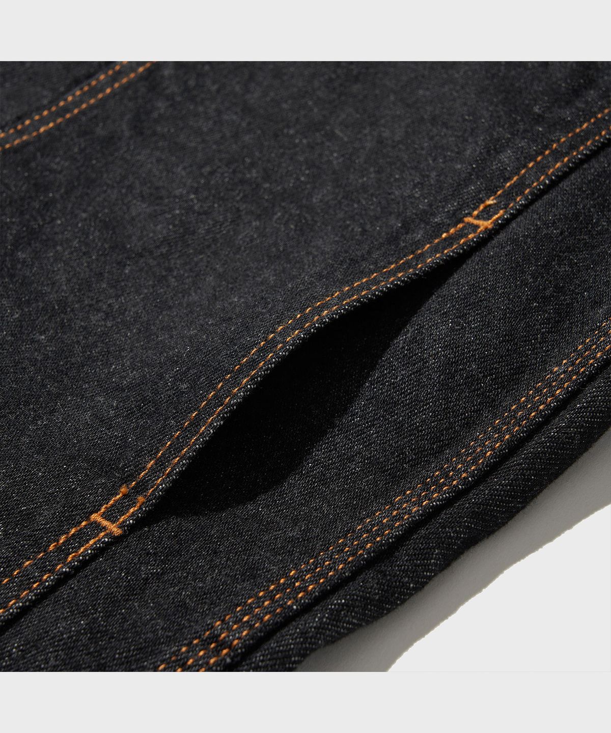 비디알(VDR) Lot 110 Black Cavalry
