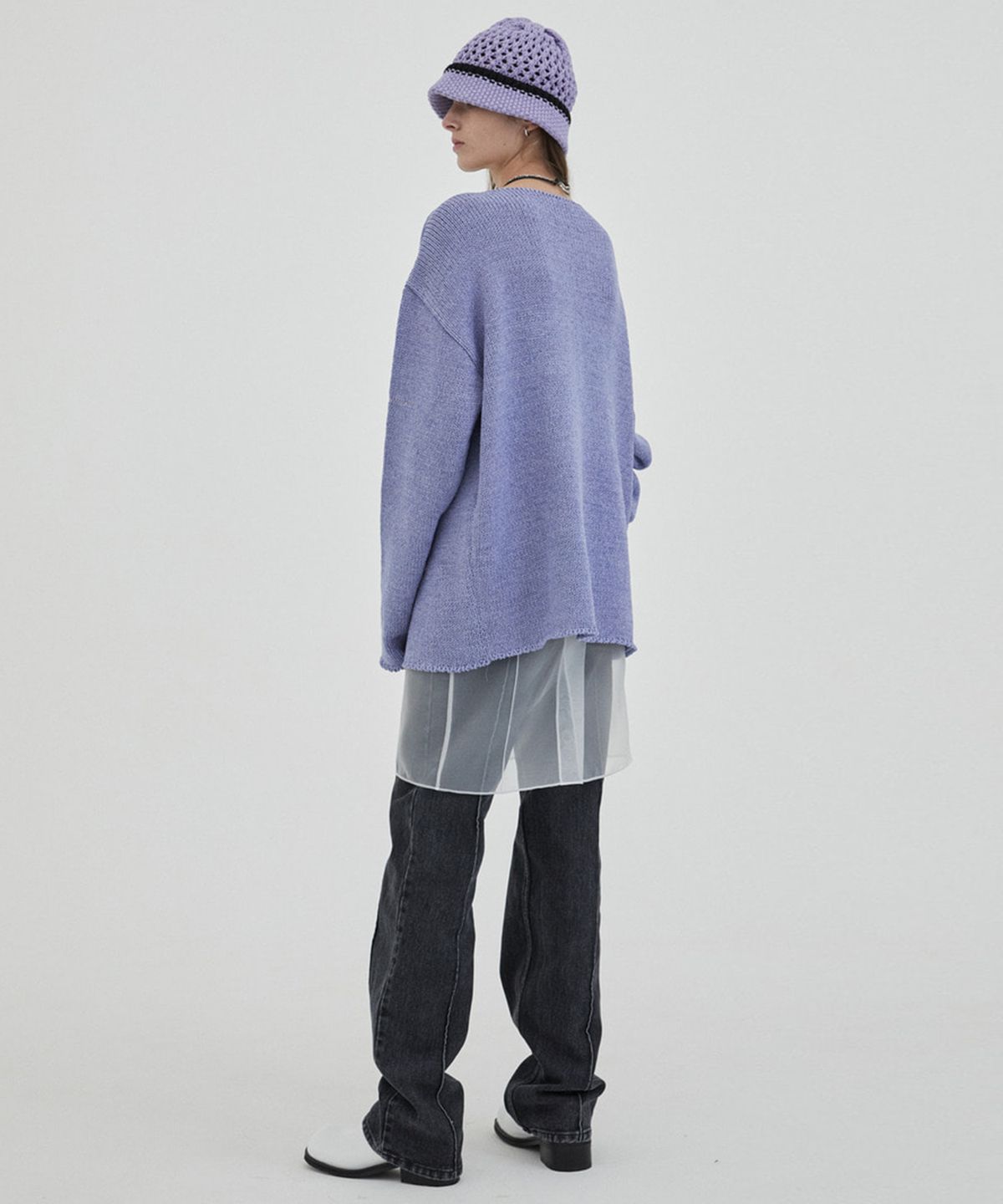 문선(MOONSUN) UNISEX Signature Pin Tuck Straight Denim Pants [Washed Out Black]