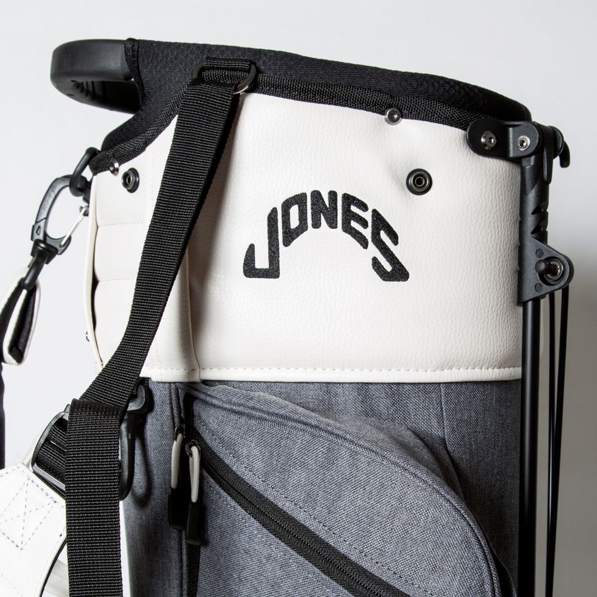 존스(JONES) 스페셜 트루퍼 스탠드백 챠콜