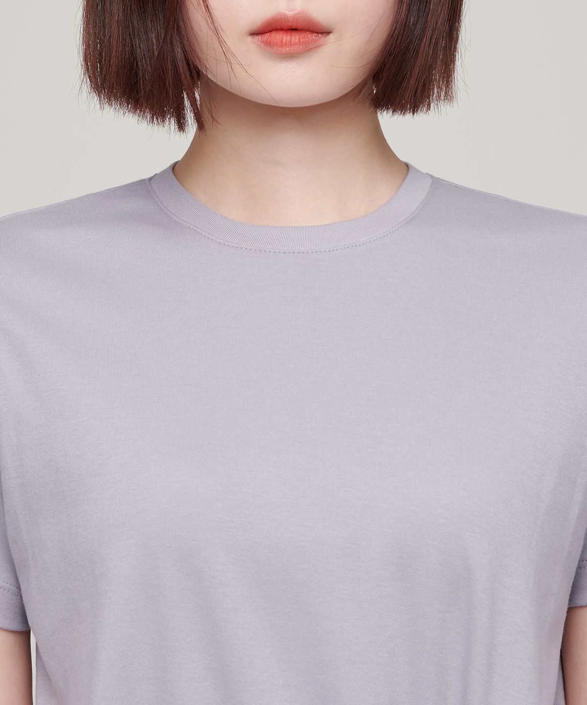 무신사 스탠다드 우먼(MUSINSA STANDARD WOMAN) 우먼즈 베이식 크루 넥 티셔츠 [퍼플 그레이]