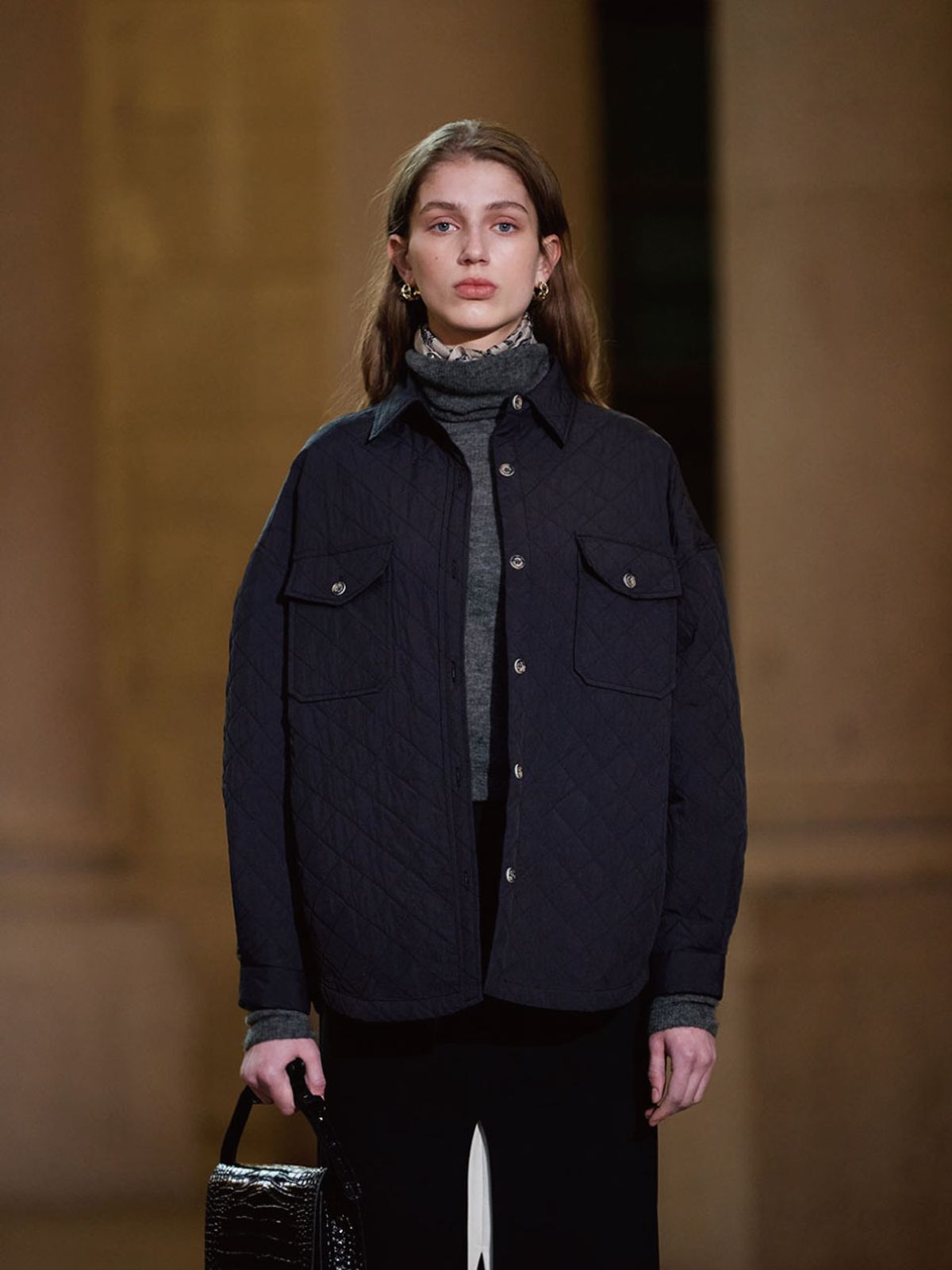 위메농(OUI MAIS NON) Mos quilted jacket