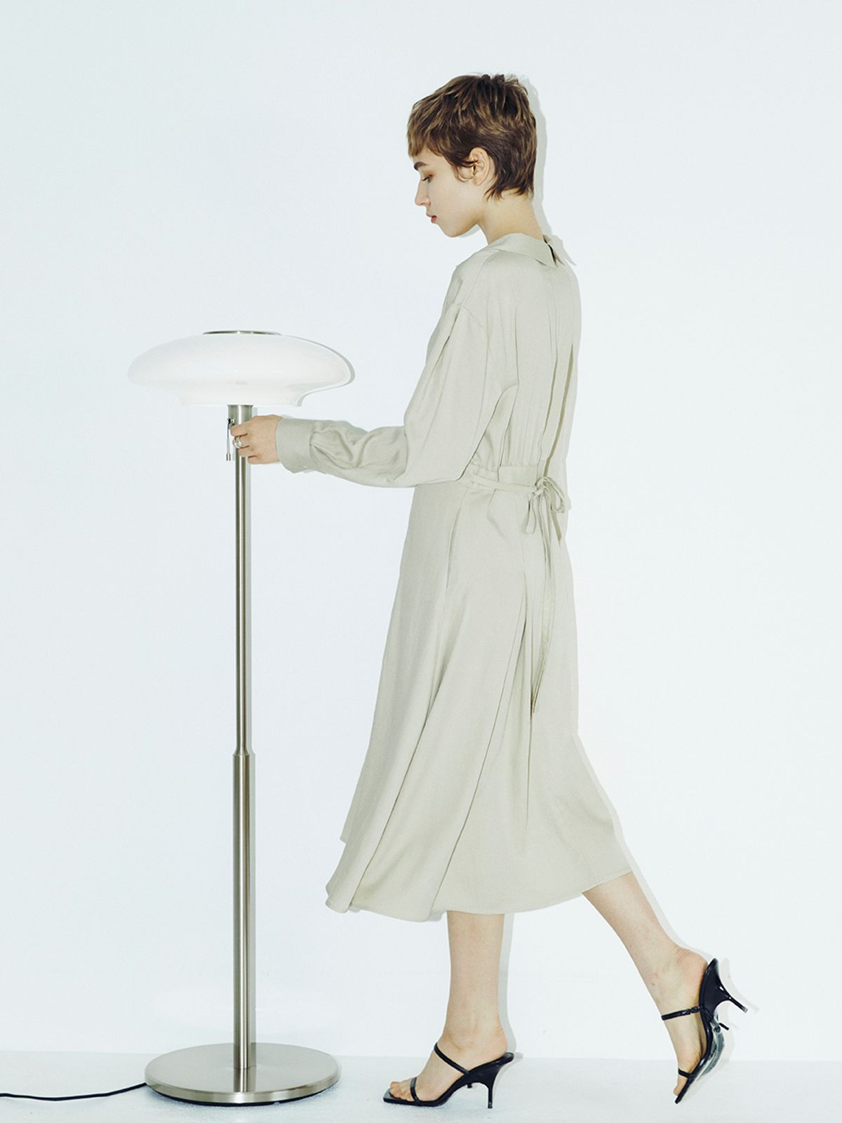 누브(NOUVE) V Neck Collar Button Dress - Light Beige