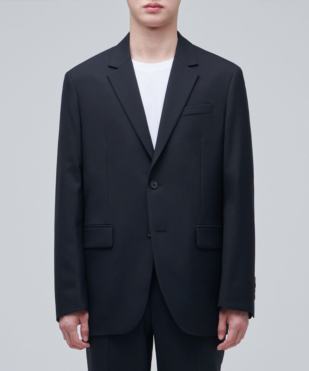 무신사 스탠다드(MUSINSA STANDARD) 울 블렌드 릴렉스드 베이식 블레이저 [네이비]