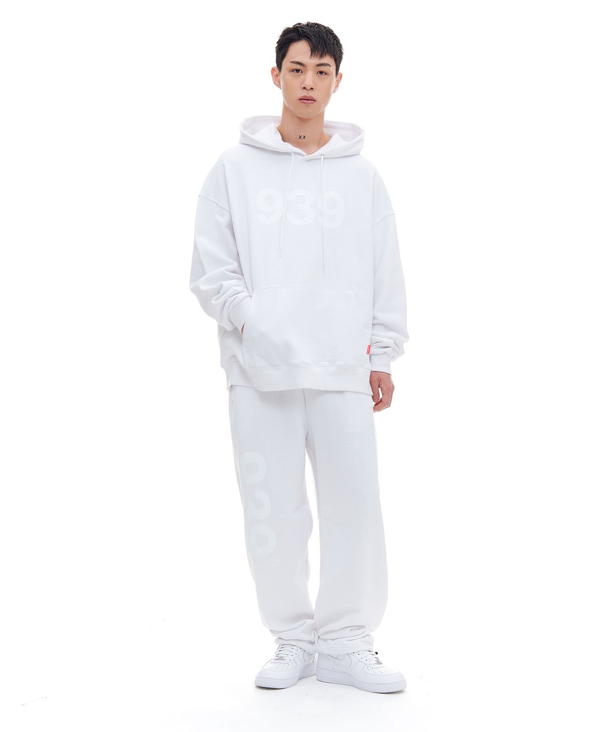 아카이브 볼드(ARCHIVE BOLD) 939 LOGO HOOD (WHITE)