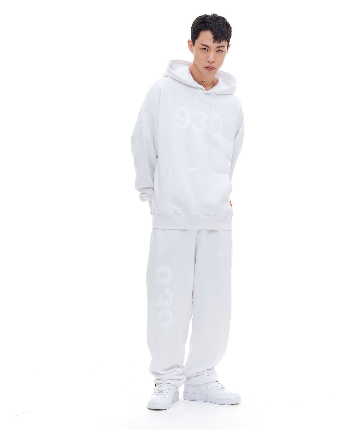 아카이브 볼드(ARCHIVE BOLD) 939 LOGO HOOD (WHITE)