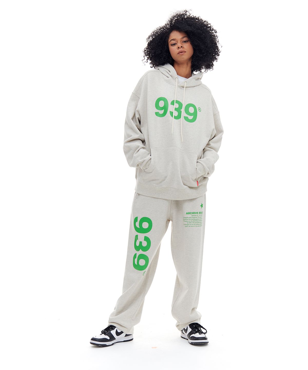 아카이브 볼드(ARCHIVE BOLD) 939 LOGO SWEAT PANTS (OATMEAL)
