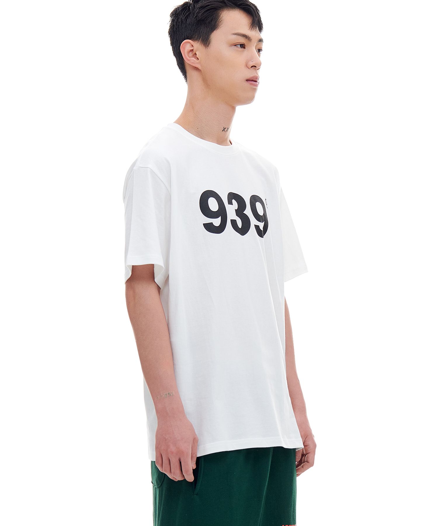 ◆ARCHIVE BOLD◆ 939 LOGO TSHIRTS GREEN AB22SPTS001GN 939 LOGO T-SHIRTS (GREEN) - ARCHIVE BOLD | 60% - Asian