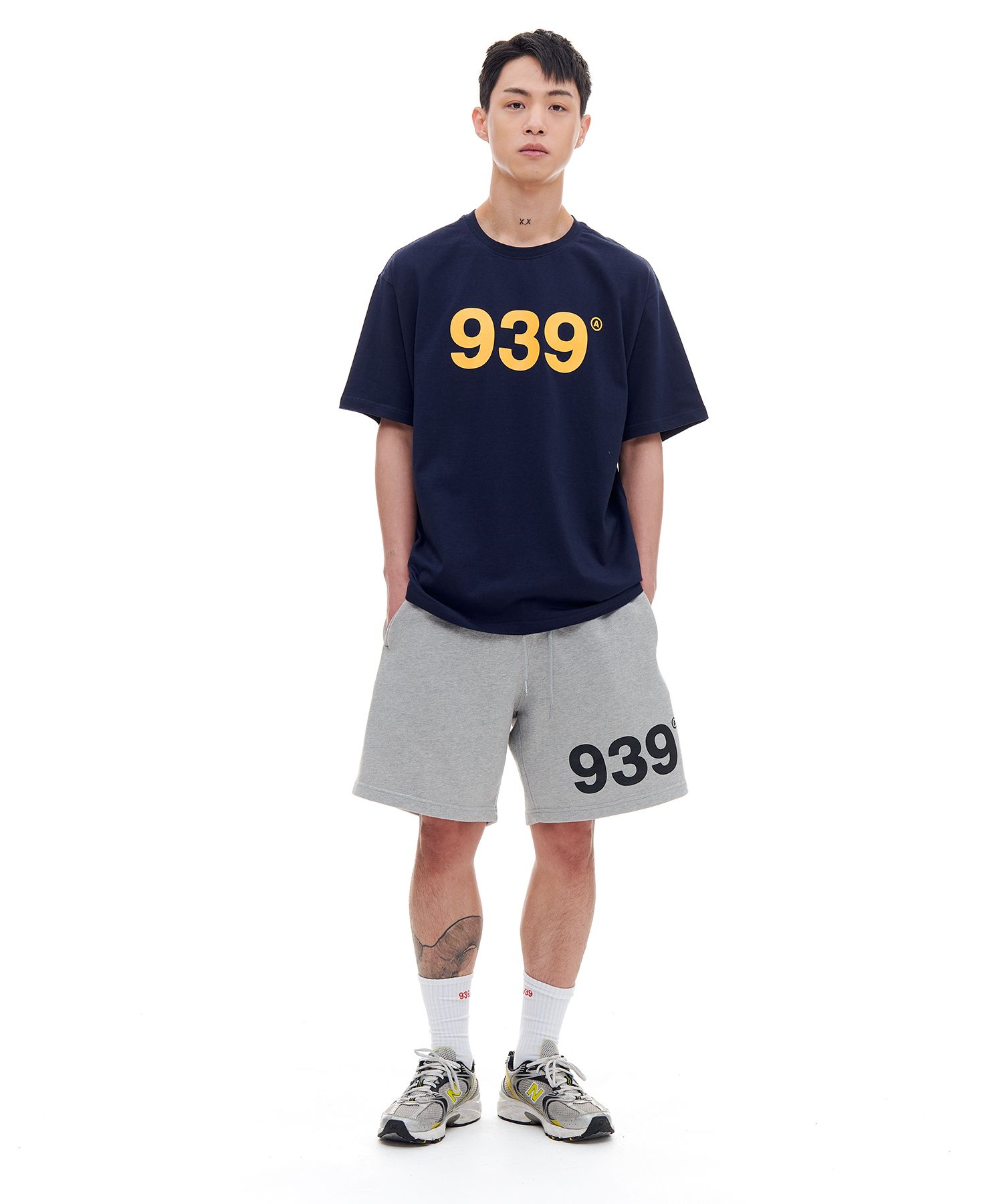 MUSINSA公式 | ARCHIVE BOLD 939 LOGO T-SHIRTS_NAVY