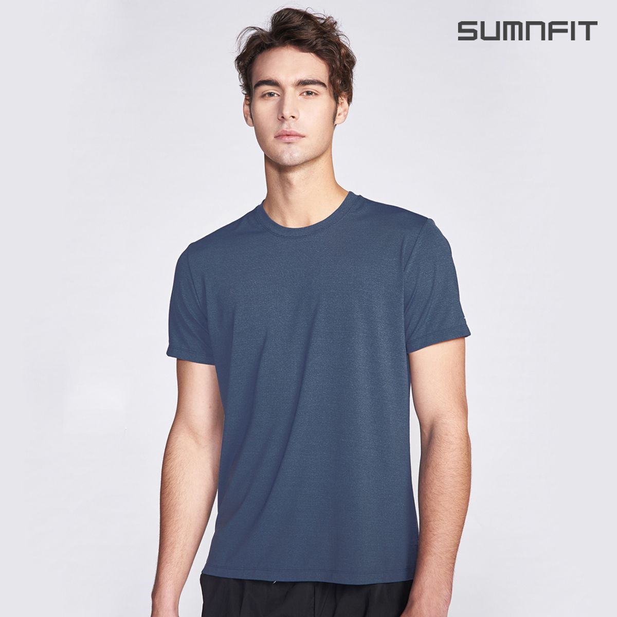 썸앤핏(SUMNFIT) 베이직 슬릿 티셔츠