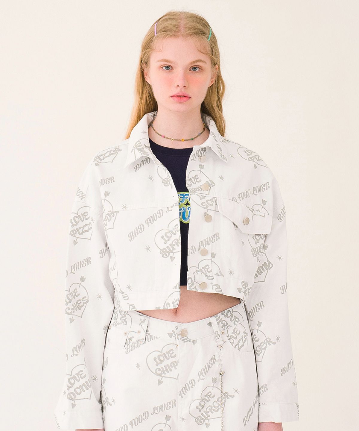 메인부스(MAINBOOTH) Love JF Crop Jacket(WHITE)