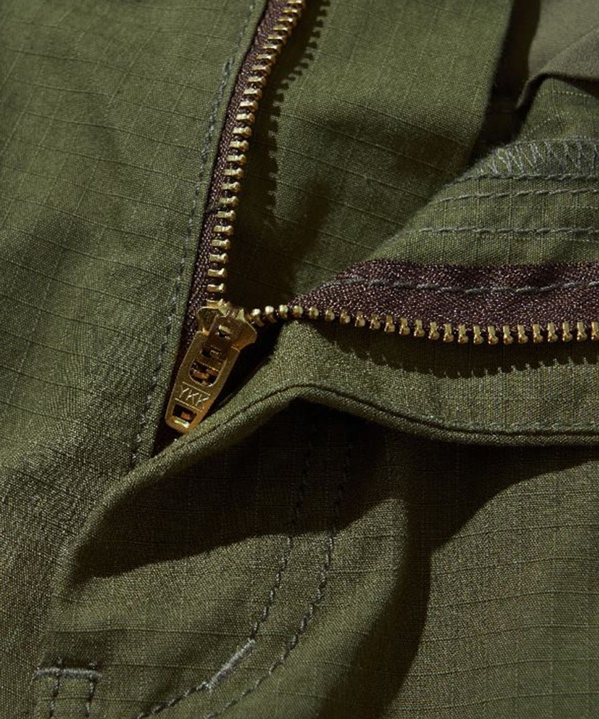 리베레(LIBERE) MIL CARGO PANTS / OLIVE