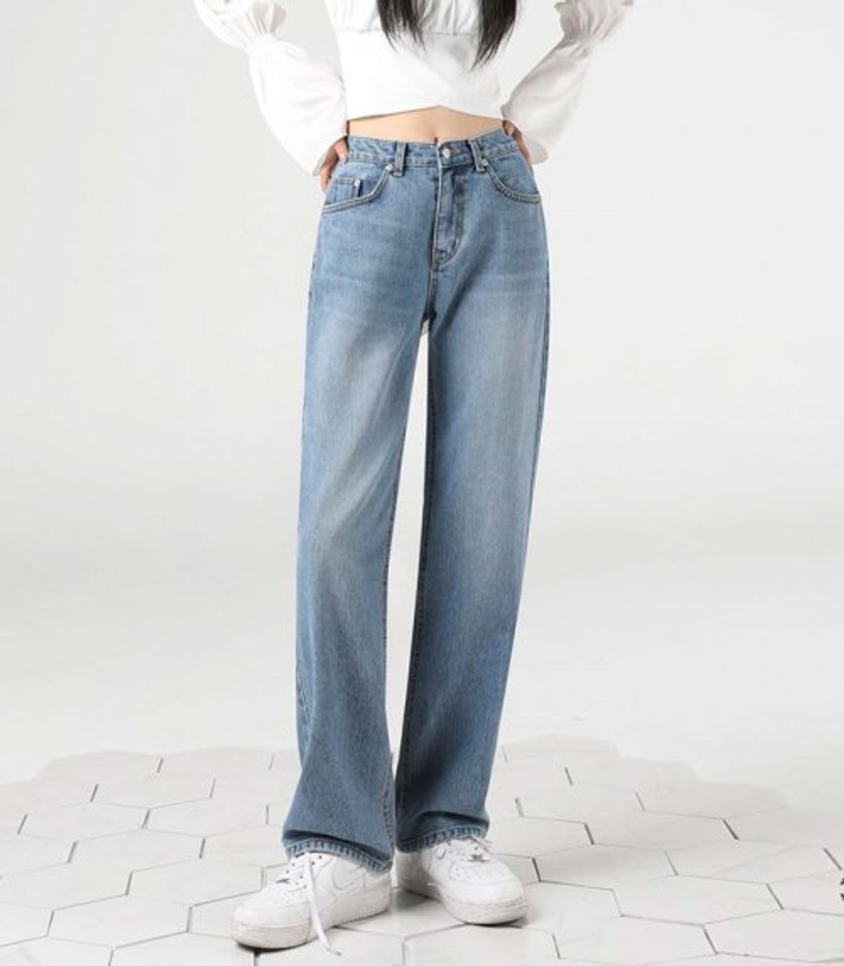 어반드레스(AVANDRESS) STRAIGHT WIDE DENIM PANTS WHITE