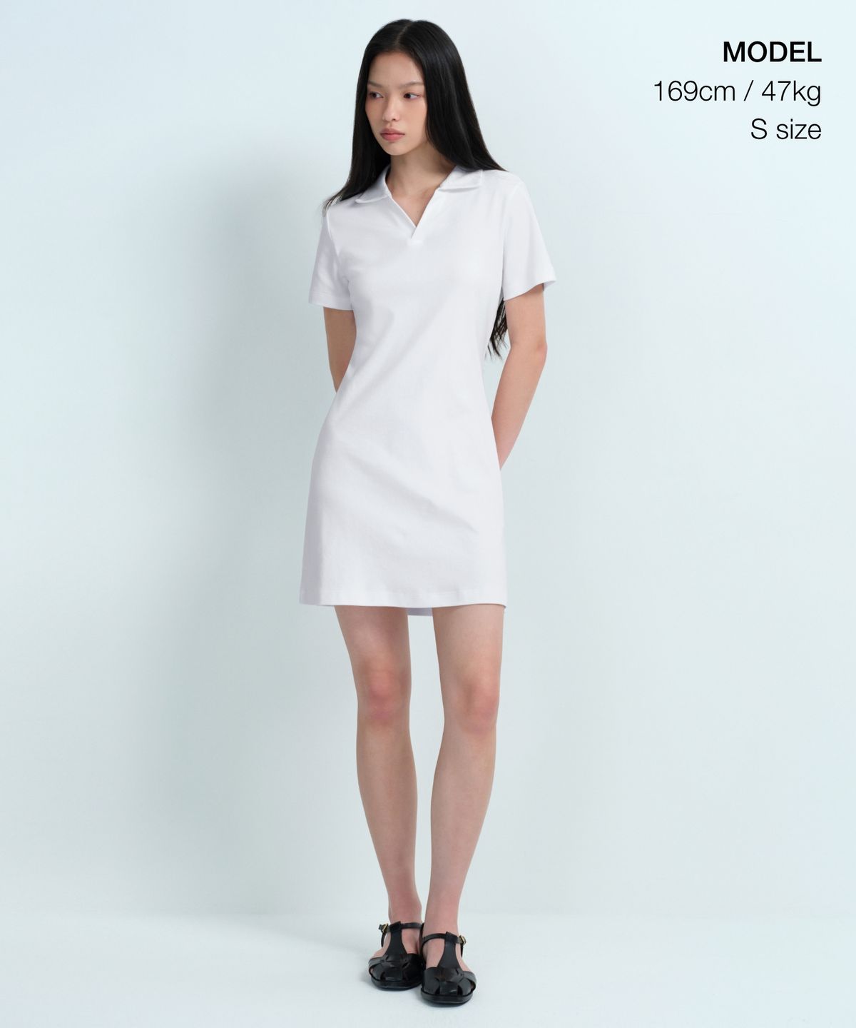 무신사 스탠다드 우먼(MUSINSA STANDARD WOMAN) 우먼즈 슬릿 넥 폴로 원피스 [화이트]