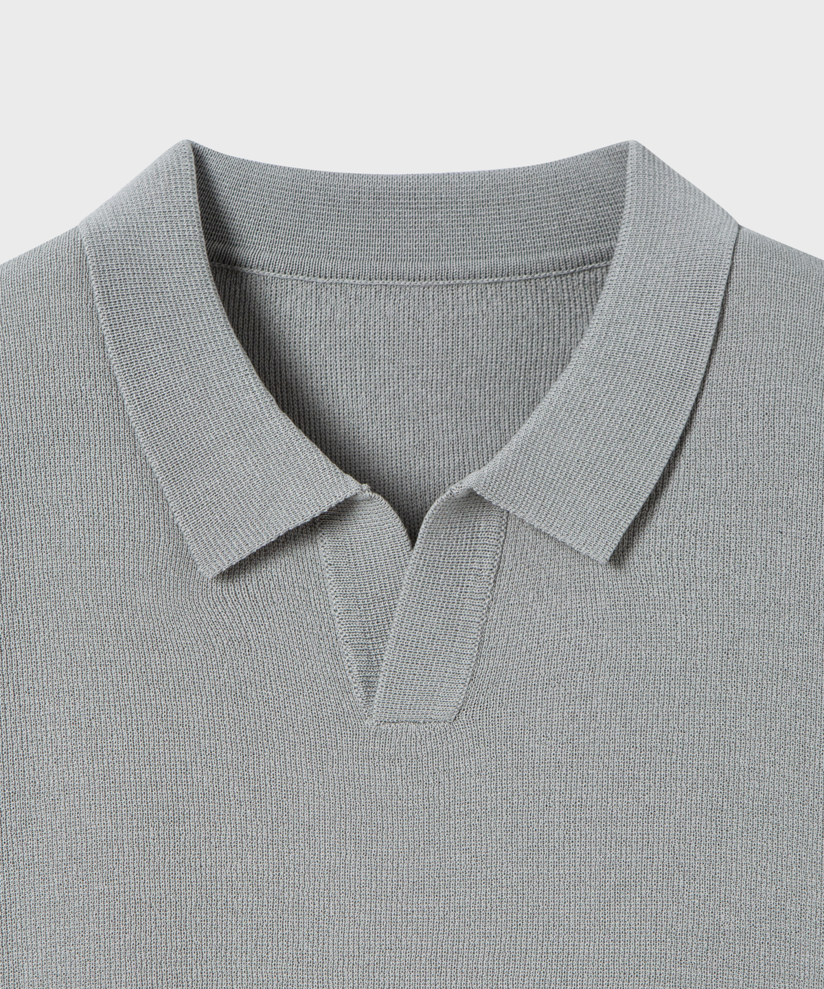넌블랭크(NONBLANK) 쿨터치 하프 슬리브 칼라 니트_PALE KHAKI