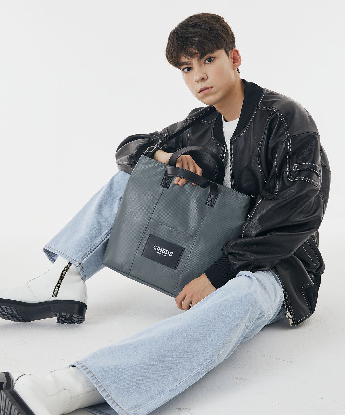 씨네드(CINEDE) [Paulin Shoulder Bag] 폴린 숄더백 - 타프그레이
