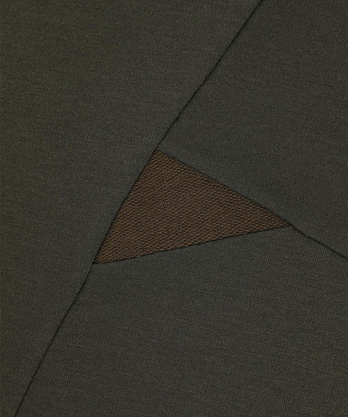 빠니깔레(PANICALE) 삼각 포인트 긴소매 티셔츠 2COLOR