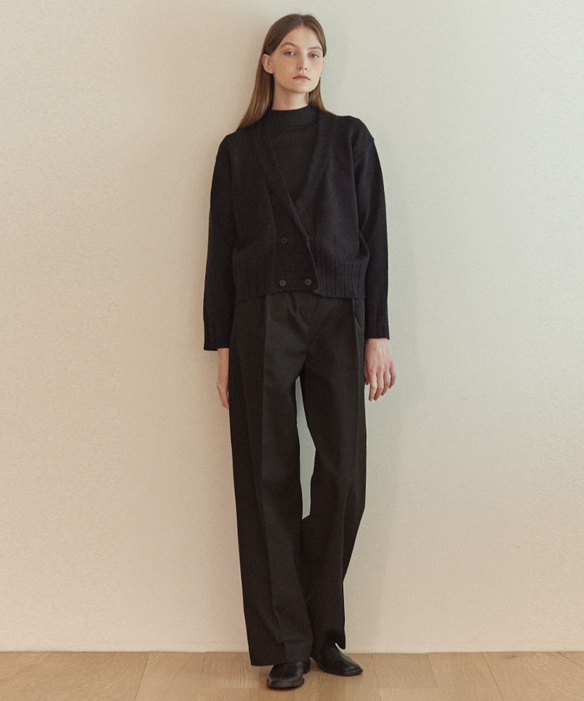 논로컬(NONLOCAL) Two-buttons loose-fit pants 2 Color