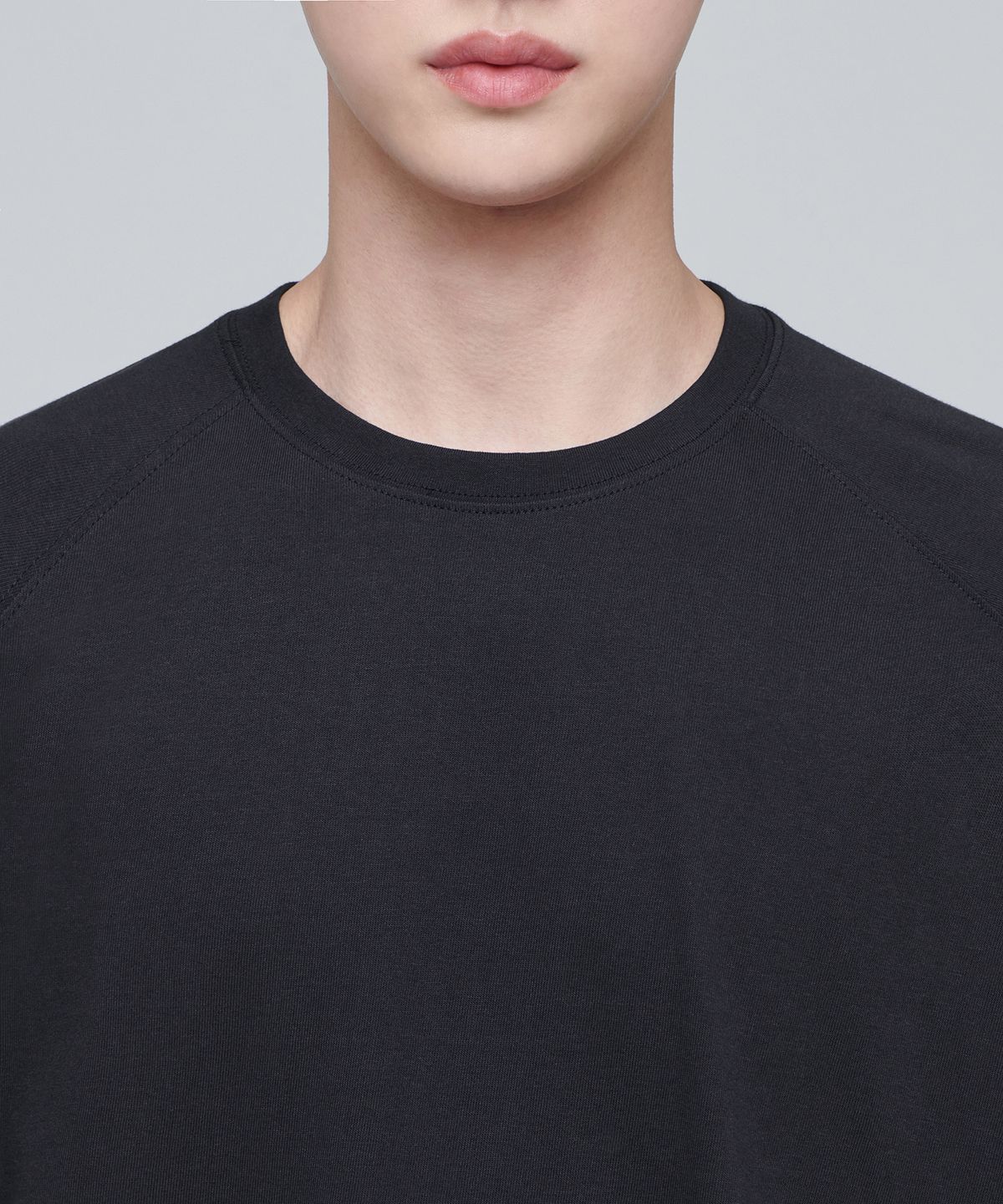 무신사 스탠다드(MUSINSA STANDARD) 엑스트라 오버사이즈 래글런 티셔츠 [블랙]