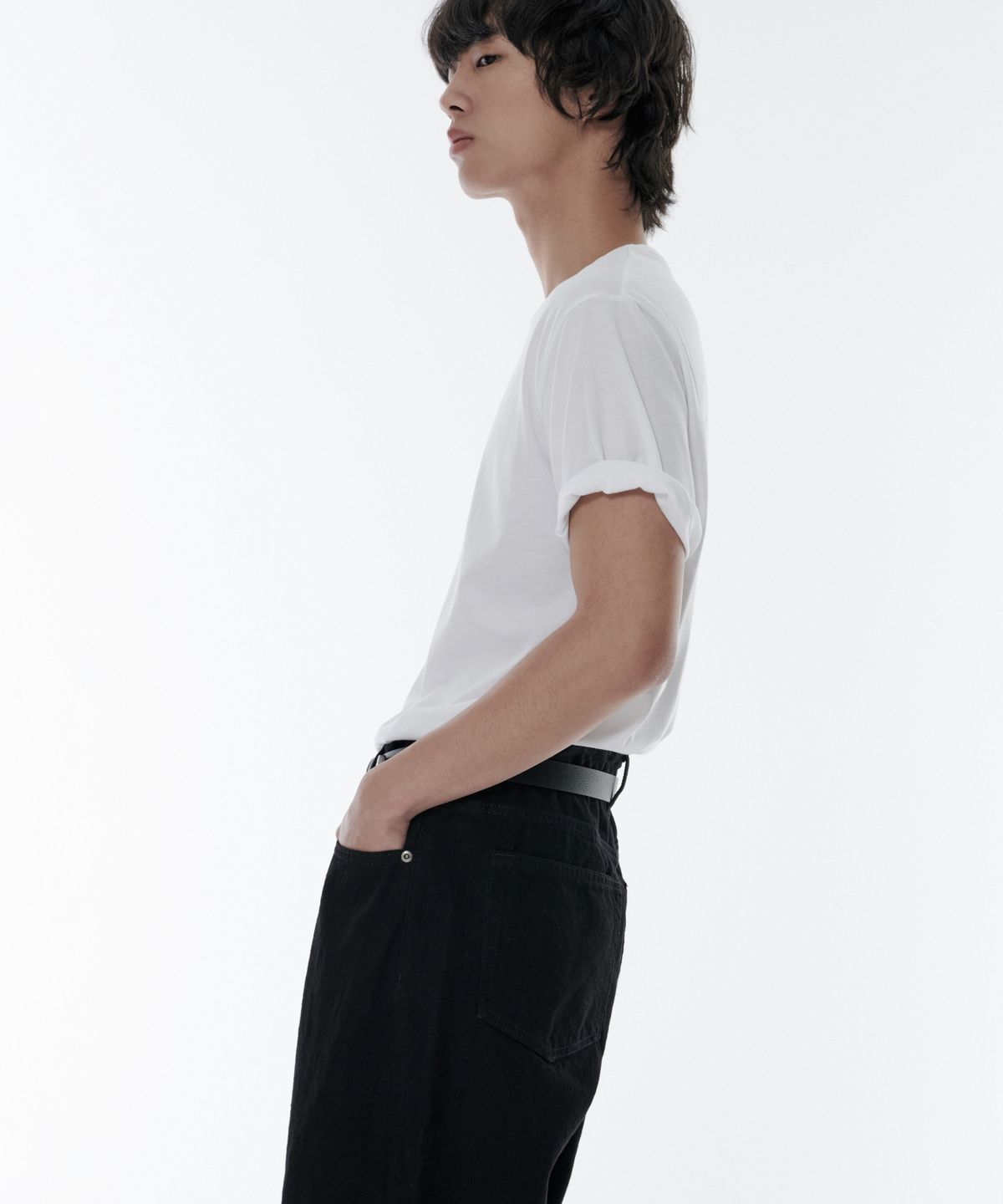 무신사 스탠다드(MUSINSA STANDARD) 수피마 베이식 크루 넥 티셔츠 [화이트]