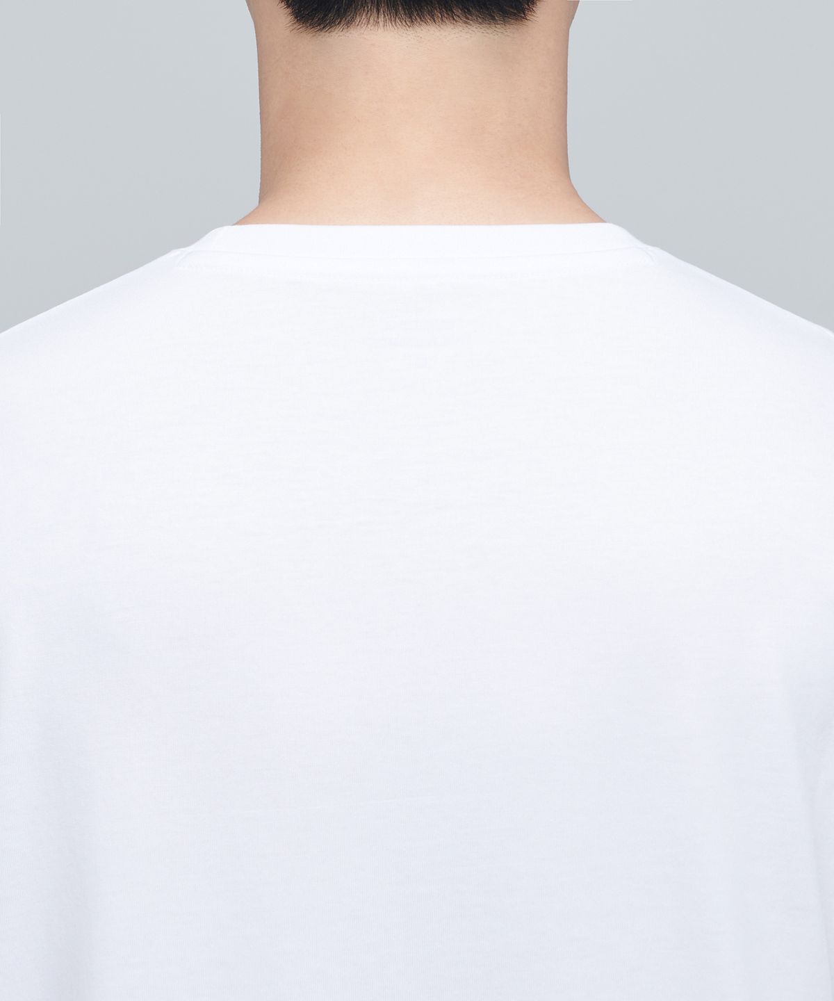무신사 스탠다드(MUSINSA STANDARD) 수피마 베이식 크루 넥 티셔츠 [화이트]