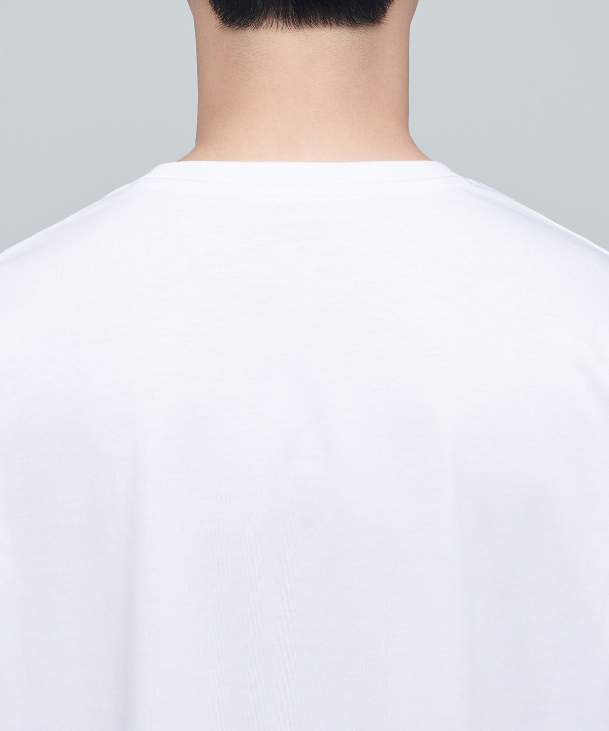 무신사 스탠다드(MUSINSA STANDARD) 수피마 릴렉스드 크루 넥 티셔츠 [화이트]