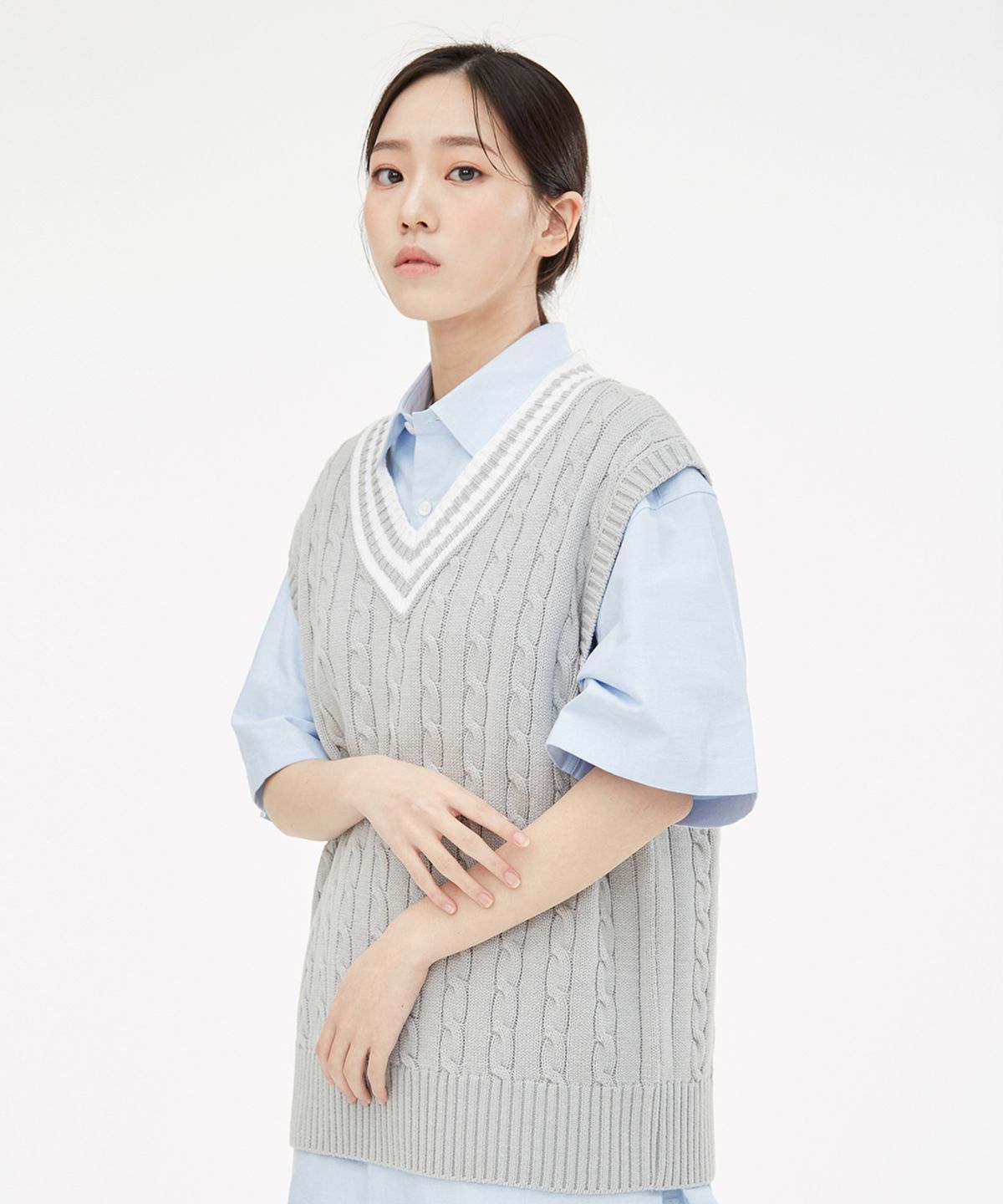 기프트오리지널(GIFTORIGINAL) (UNISEX) 클래식 케이블 니트 베스트 그레이
