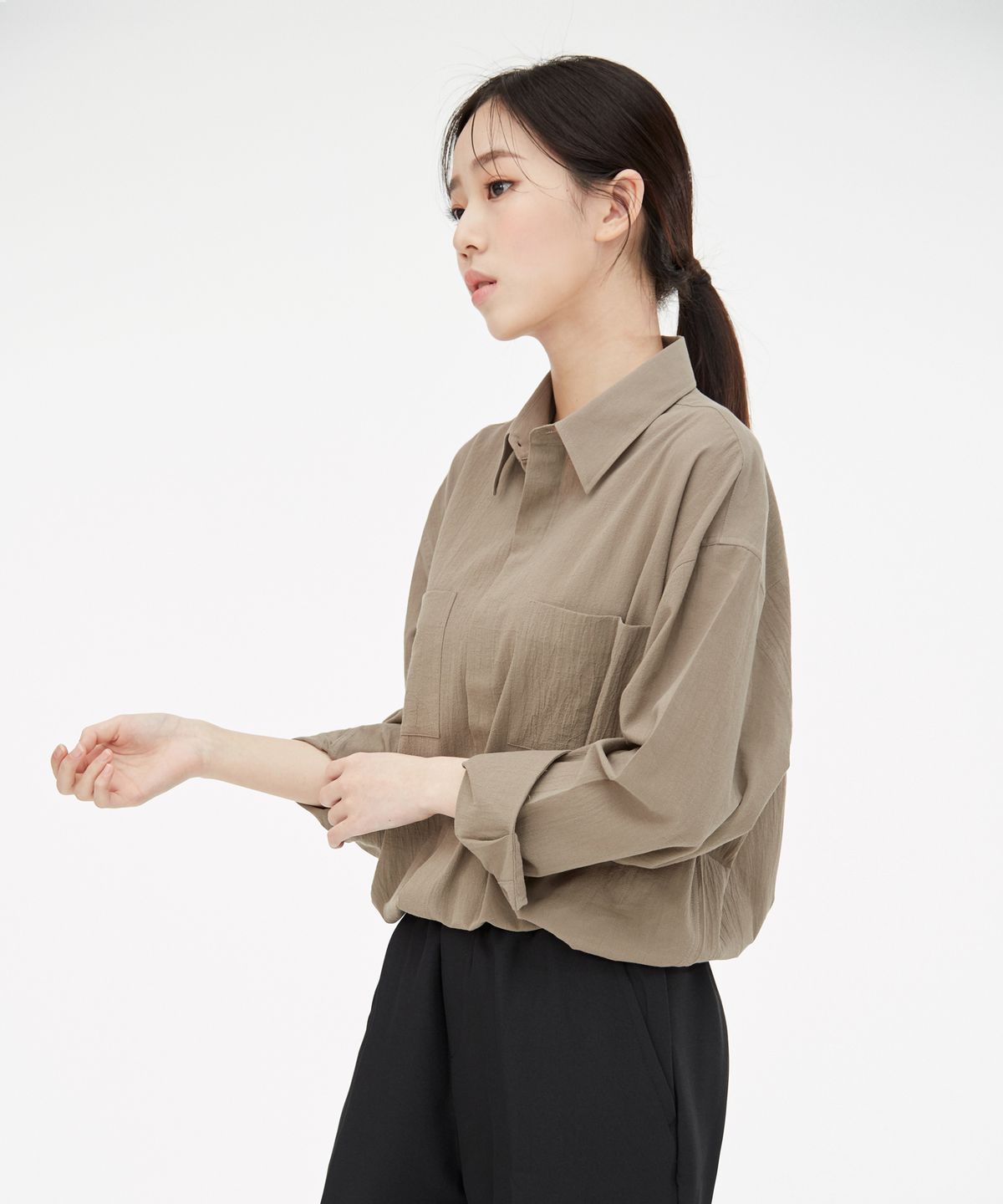 기프트오리지널(GIFTORIGINAL) (UNISEX) 소프트 히든 버튼 셔츠 베이지