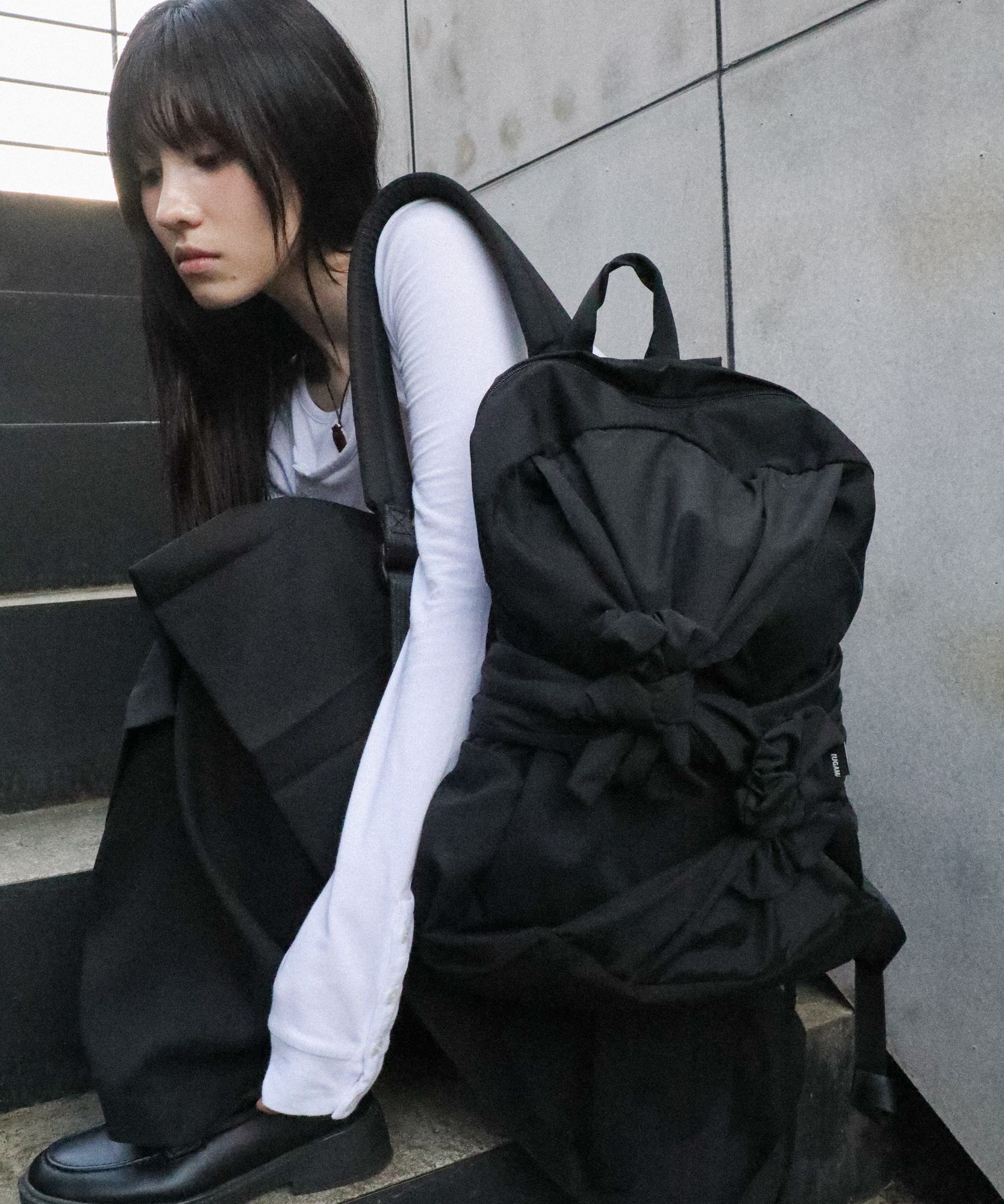 MUSINSA | IUGAMAKARAS Knotted Backpack Type A (Black)