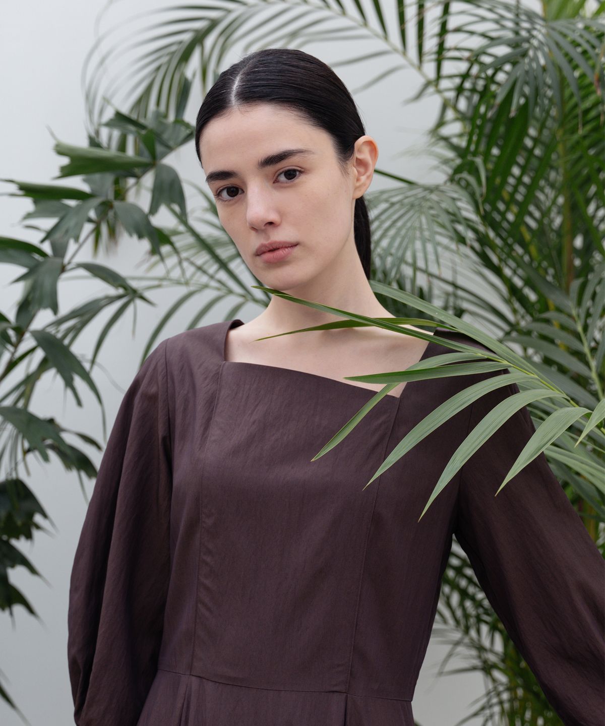 리이(RE RHEE) SQUARE NECK PUFF SLEEVE DRESS CT