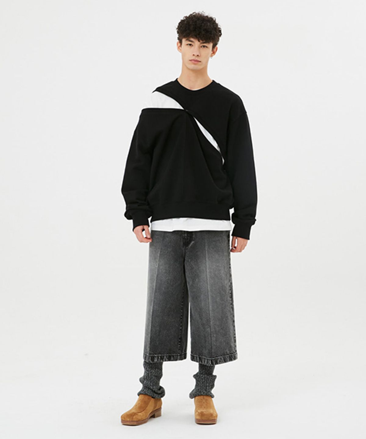 문선 아카이브(MOONSUN ARCHIVE) UNISEX Cutting Detachable Sweatshirt [Black]