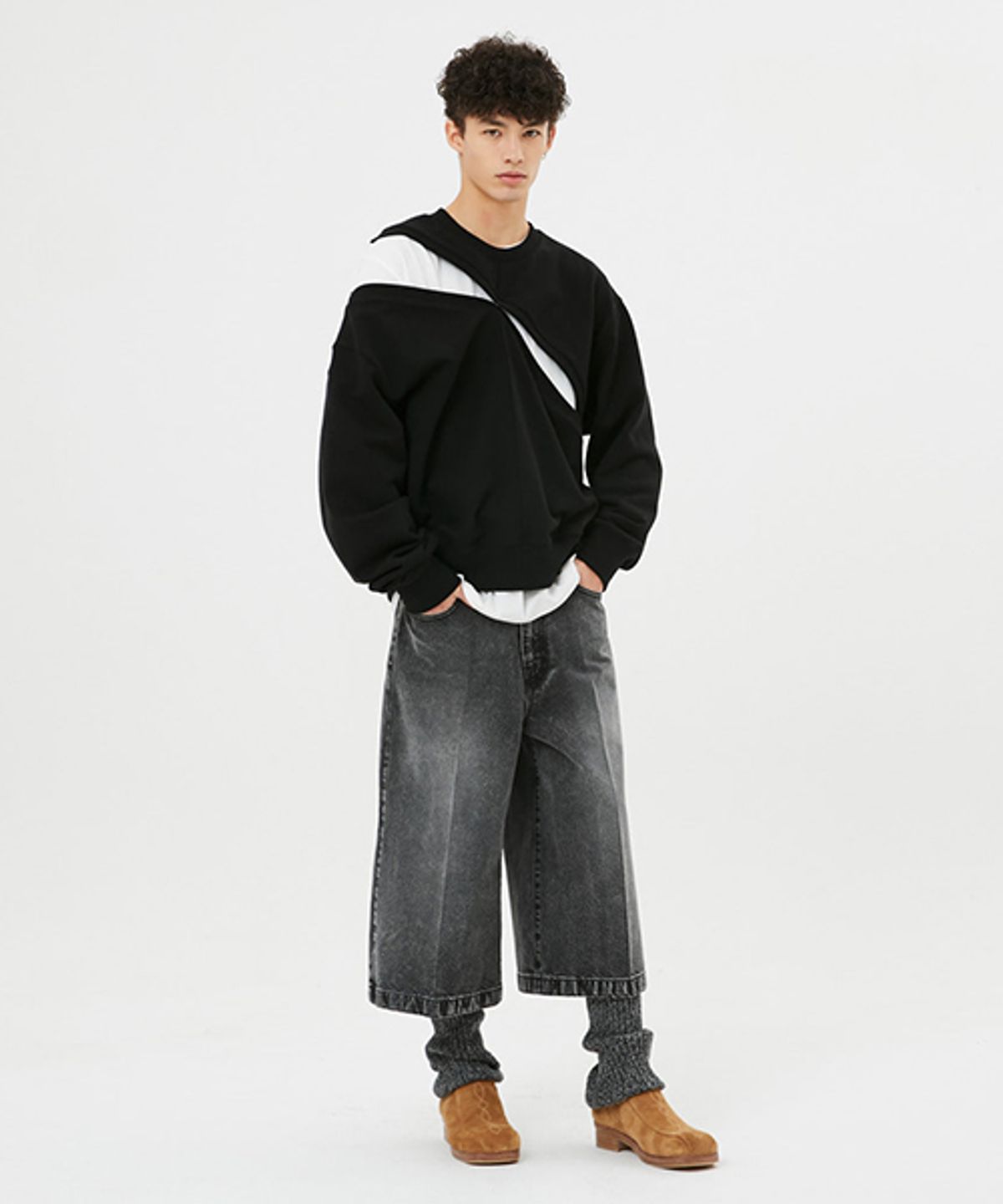 문선 아카이브(MOONSUN ARCHIVE) UNISEX Cutting Detachable Sweatshirt [Black]