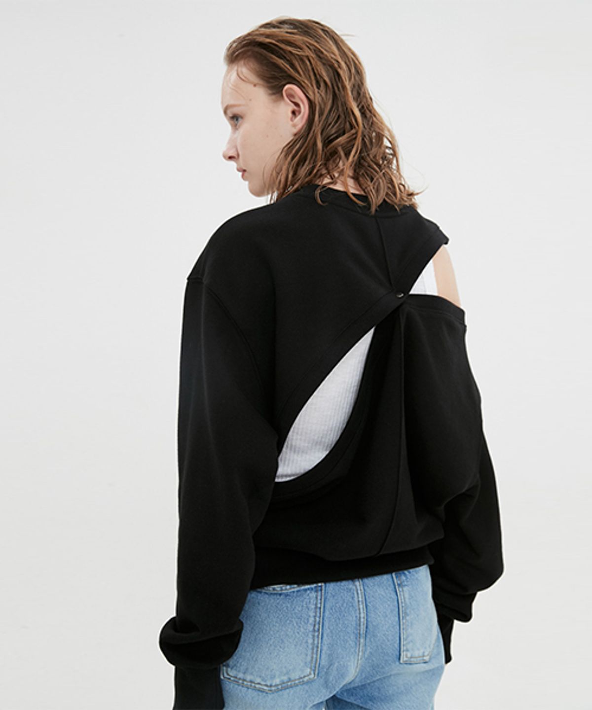 문선 아카이브(MOONSUN ARCHIVE) UNISEX Cutting Detachable Sweatshirt [Black]