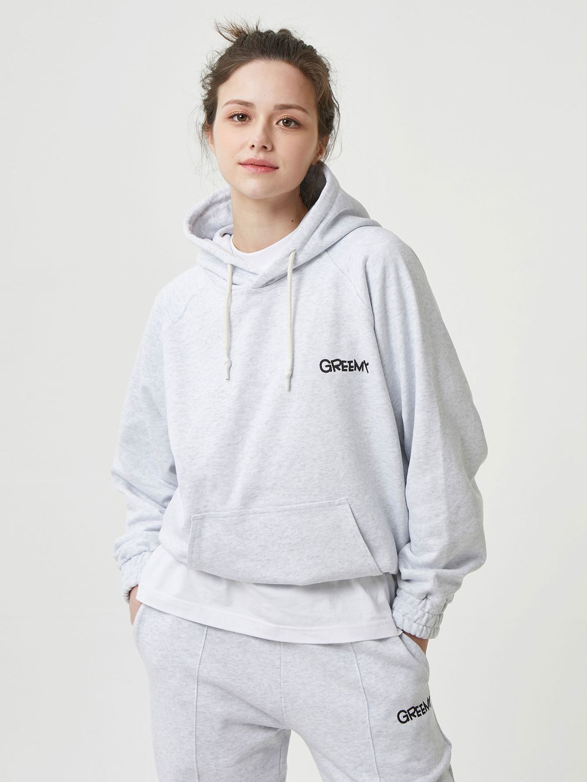 그리미(GREEMY) SMALL LOGO HOODIE (MELANG GREY)