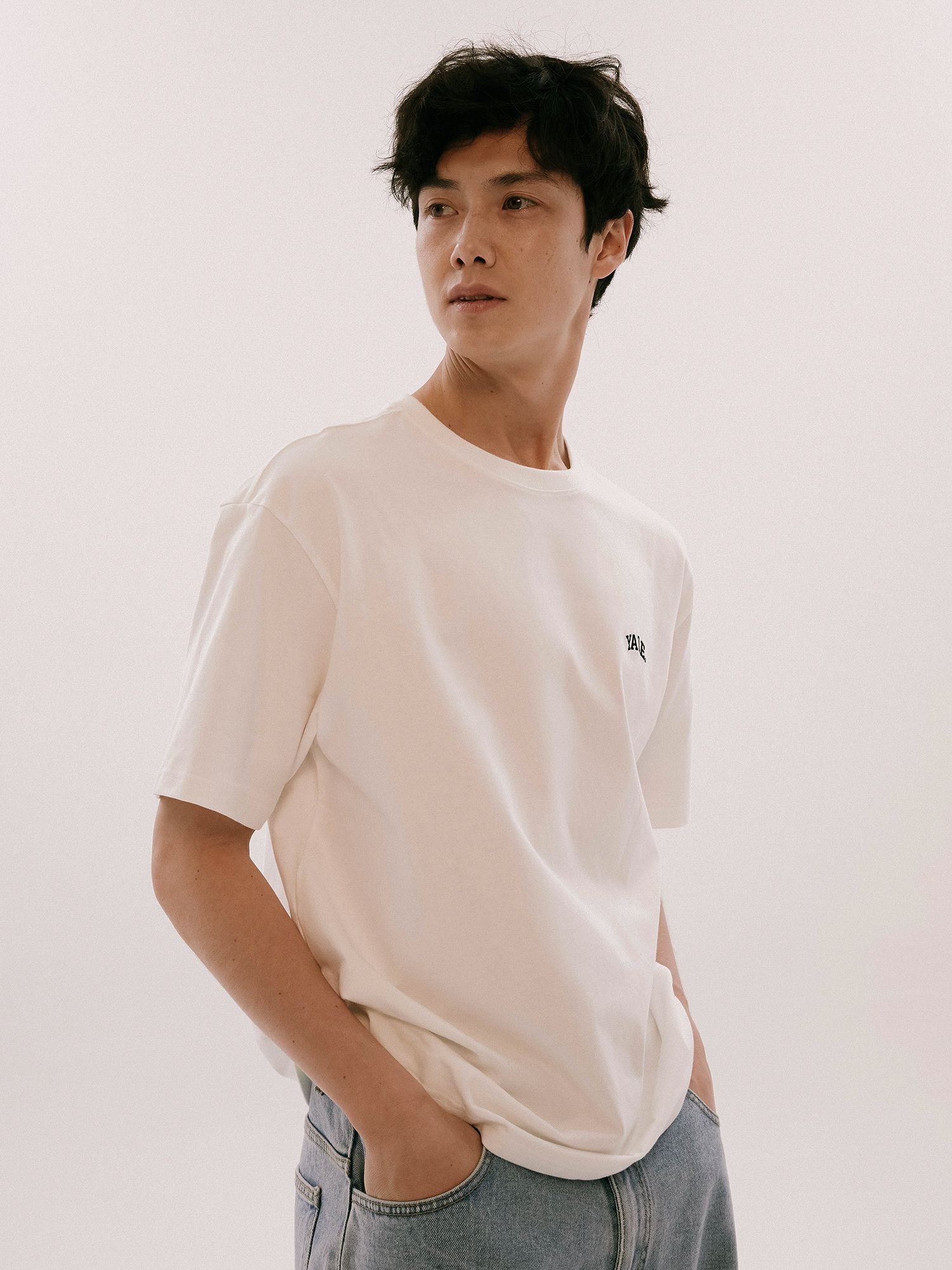 ☆YALE☆ COOL COTTON 2PACK SMALL ARCH TEE WHITE BLACK YD01S MUSINSA公式 | YALE [COOL COTTON] 2PACK SMALL ARCH TEE WHITE