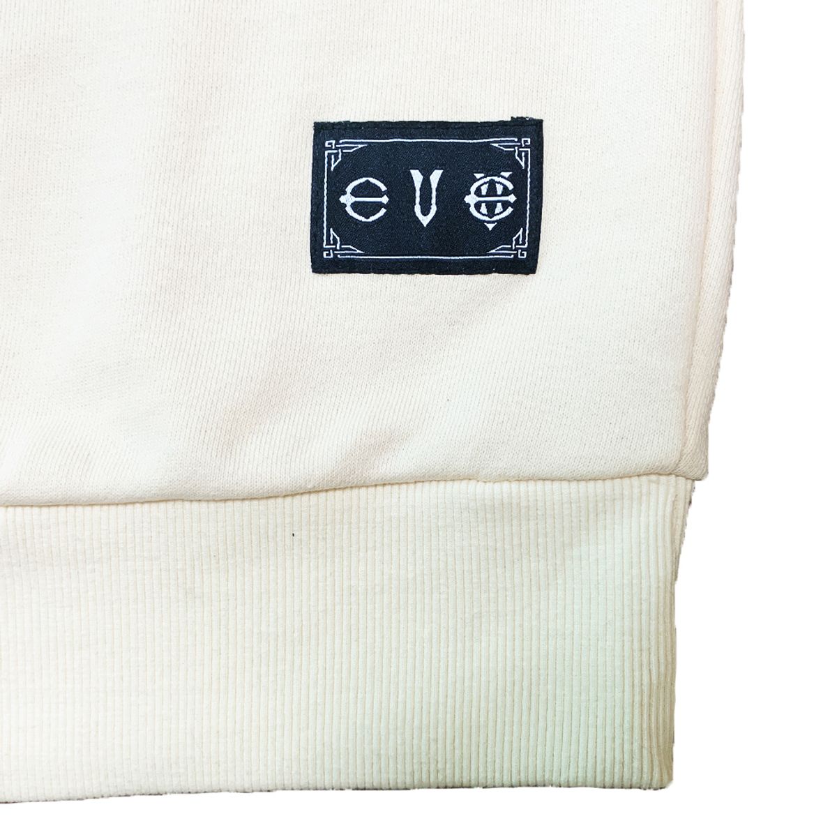 에잇볼륨(EIGHTVOLUME) EV 레오파드 캣 맨투맨 (아이보리)