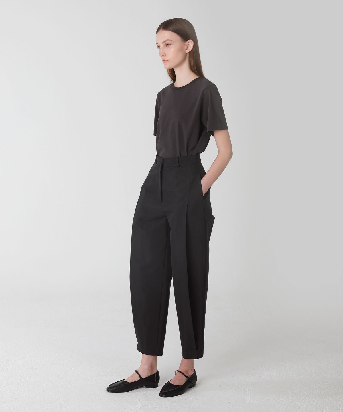 르바(LEVAR) Basic Round Cotton T-Shirt - 5colors
