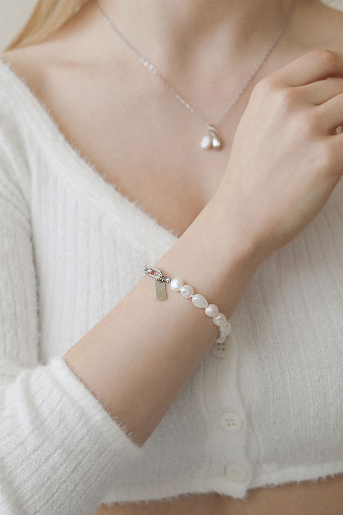 레이지던(LAZYDAWN) pearl n chain bracelet B044