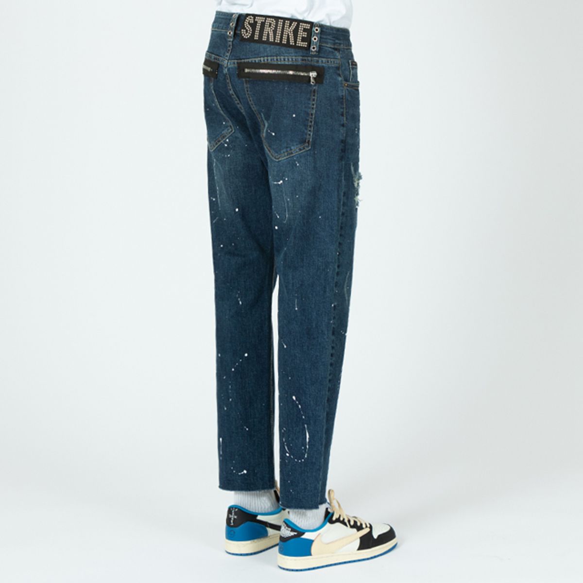 스트라이크(STRIKE) 아일릿 스플래터 다크 데미지 워시 백 지퍼 진 (STRAIGHT)