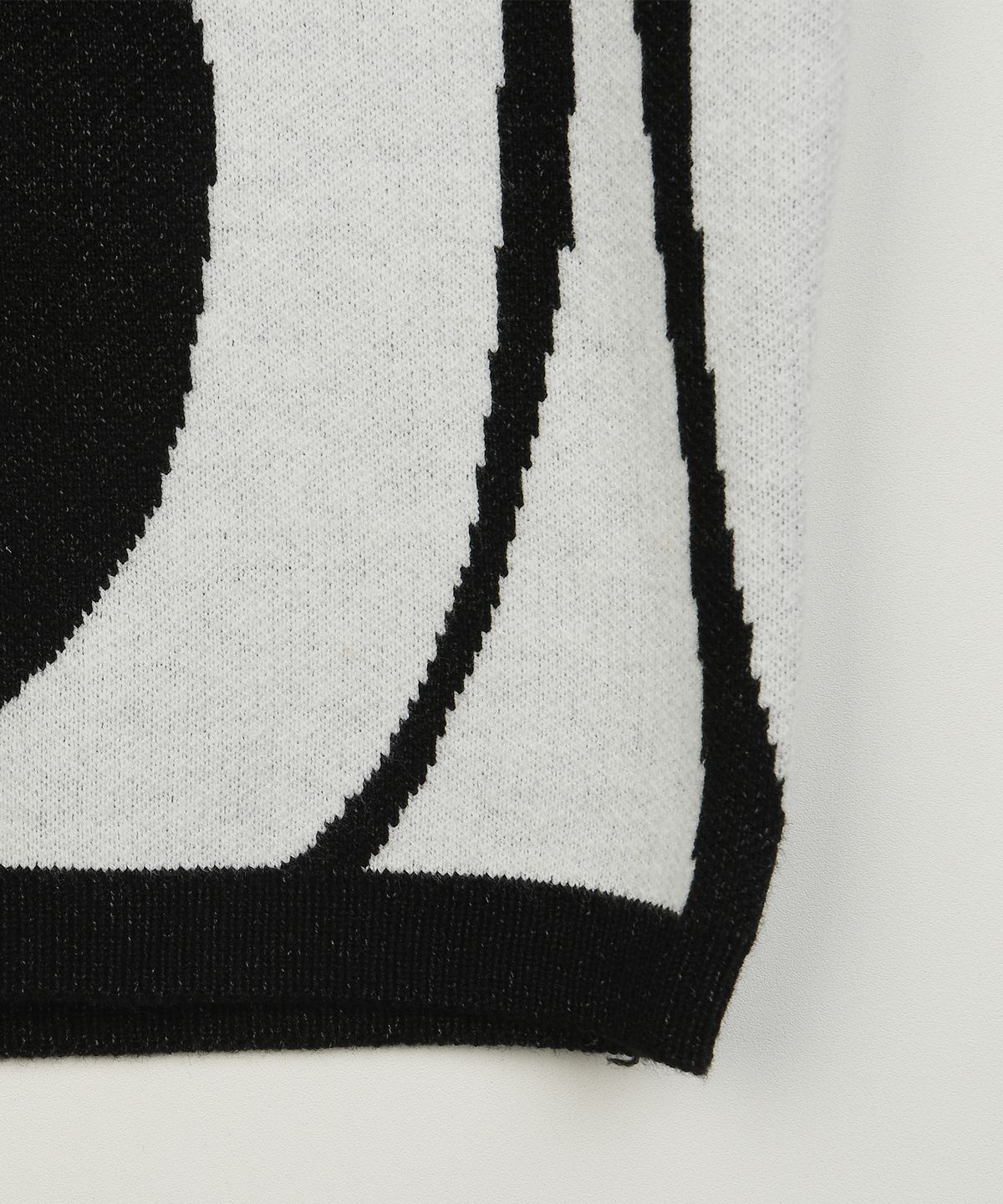 하이스쿨디스코(HIGH SCHOOL DISCO) Wave knitwear one-piece_Oreo
