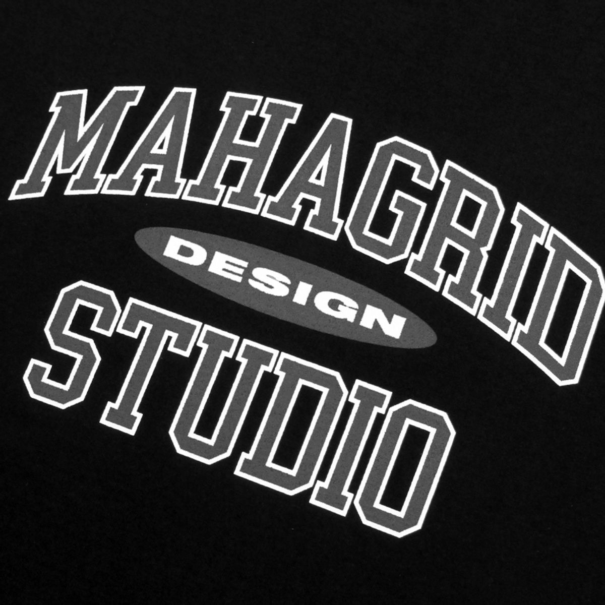 마하그리드(MAHAGRID) COLLEGE LOGO TEE BLACK/CHARCOAL(MG2BSMT536A)