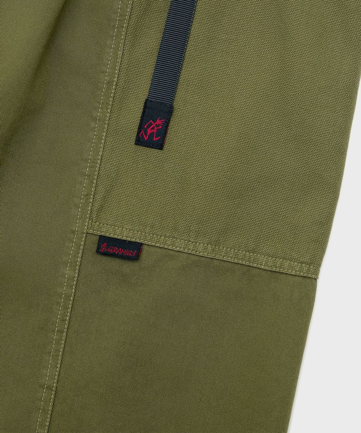 그라미치(GRAMICCI) 가젯 쇼츠 Olive
