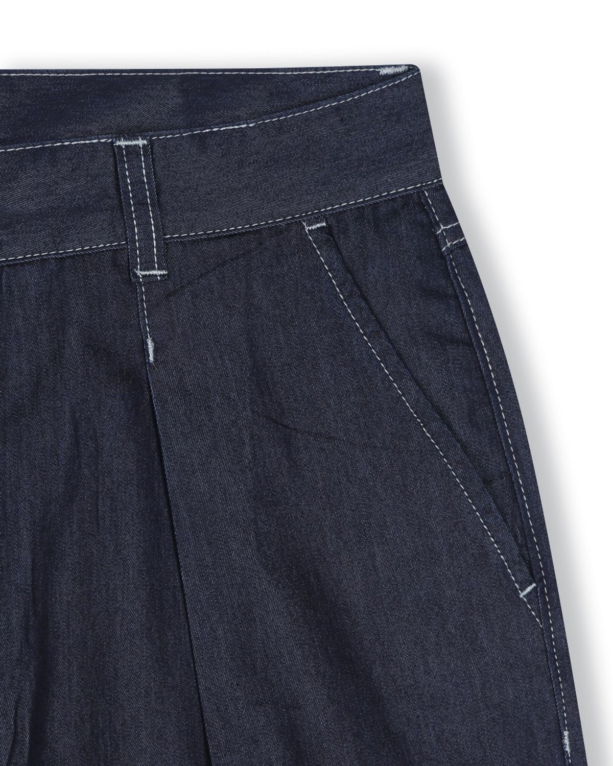 비슬로우(BESLOW) WIDE FIT ONE TUCK TENCEL LIKE SHORTS INDIGO
