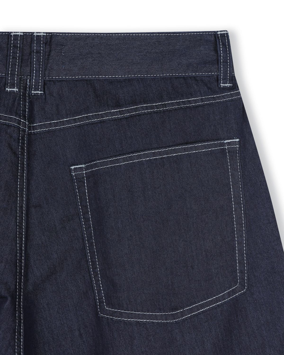 비슬로우(BESLOW) WIDE FIT ONE TUCK TENCEL LIKE SHORTS INDIGO